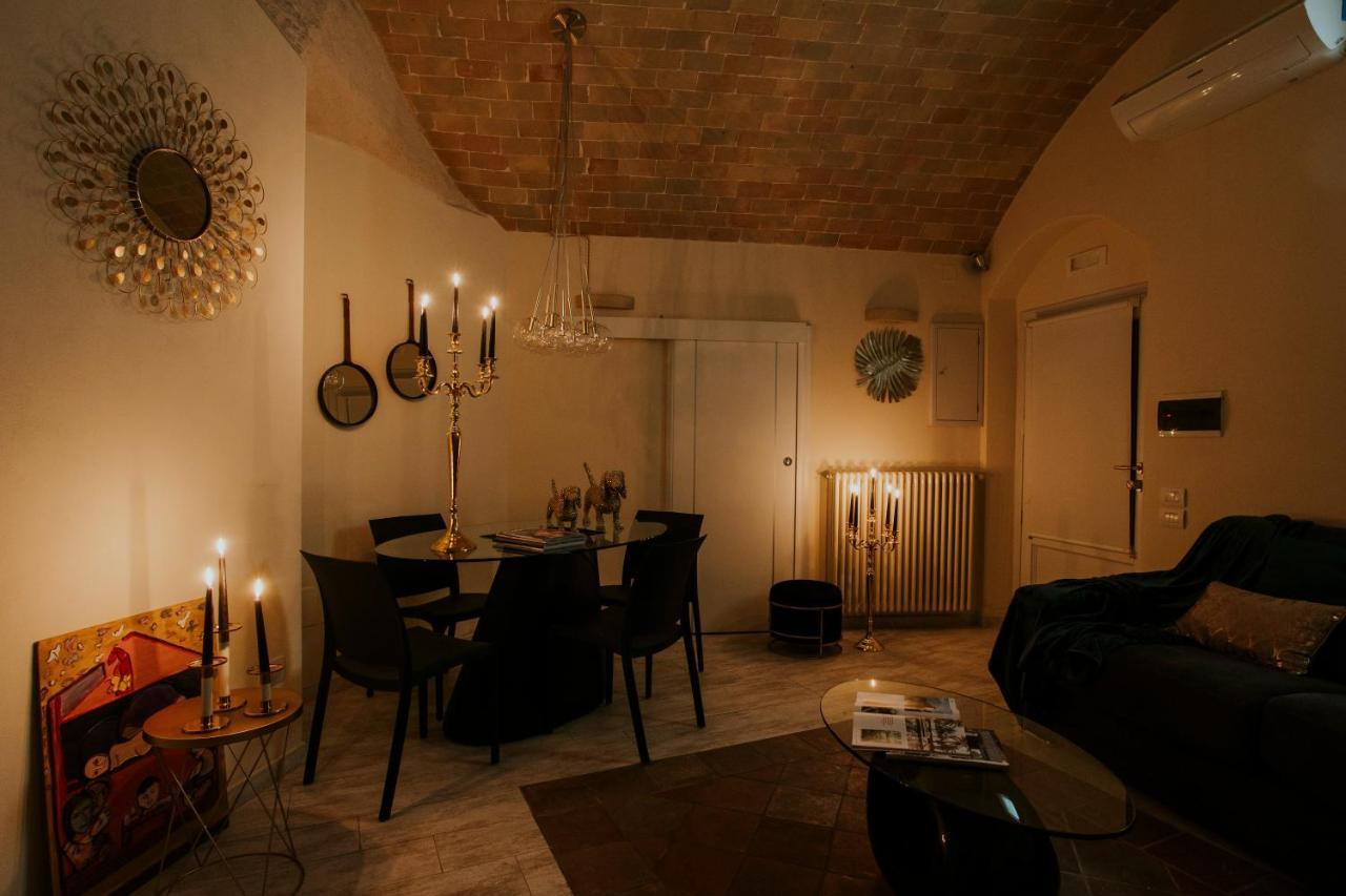 Lo Scorcio, casa vacanza nel cuore dei Sassi con vista incantevole con Self check-in Matera Esterno foto