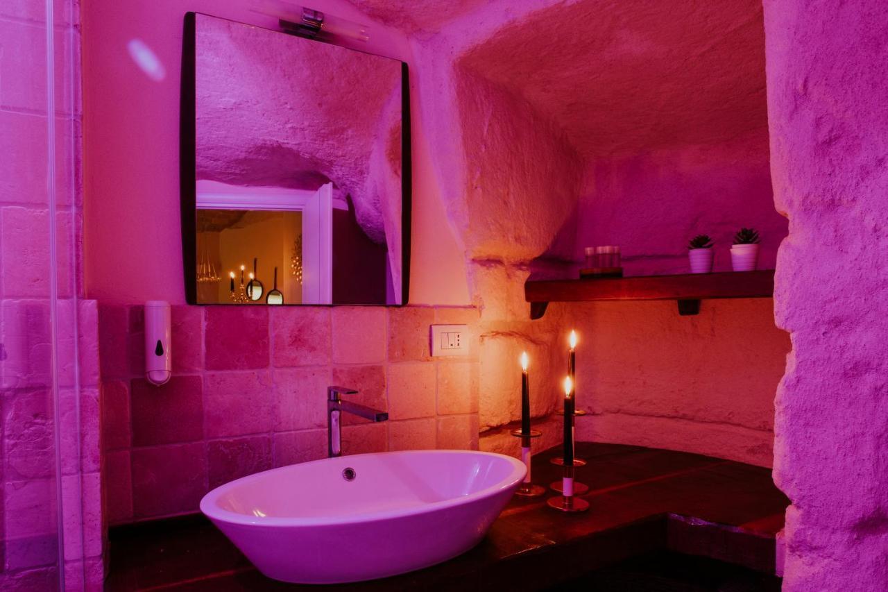 Lo Scorcio, casa vacanza nel cuore dei Sassi con vista incantevole con Self check-in Matera Esterno foto
