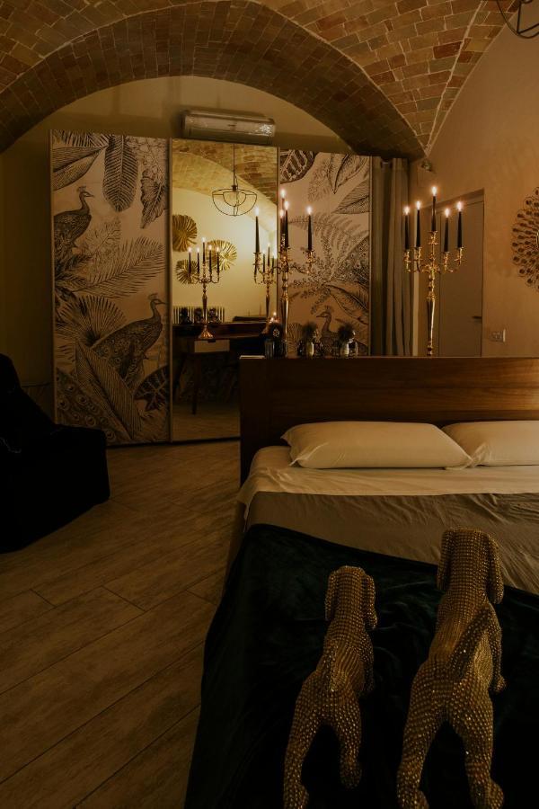 Lo Scorcio, casa vacanza nel cuore dei Sassi con vista incantevole con Self check-in Matera Esterno foto